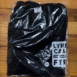 Short sleeve t-shirt
